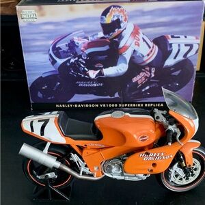 Harley-Davidson VR1000 Orange Superbike Replica Model (New)